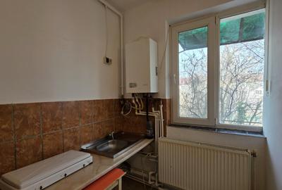 Garsoniera de vanzare, 19 mp, Strada Mihai Bravu - 1