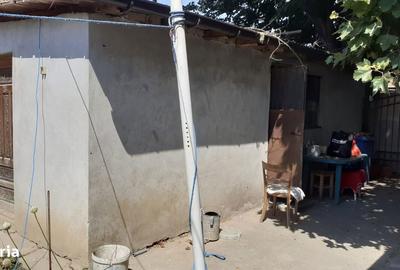 Teren de 375 mp, în Carrefour