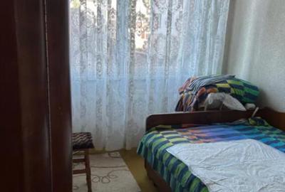 Apartament 4 camere, decomandat - zona Craiter Apartament 4 camere, decomandat - zona Craiter - 3