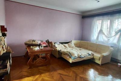 Casă cu 3 camere în Micro 1 - 2