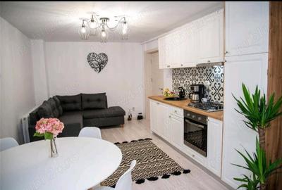 Apartament cu 3 camere în Târgu Ocna - 2
