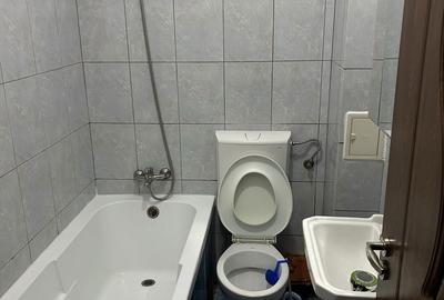 Garsonieră decomandată în Central - 3