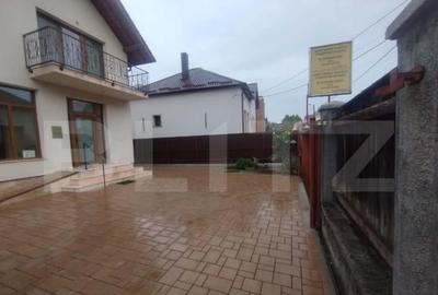 Casă cu 6 camere cu Teren 322 Mp în Central - 13