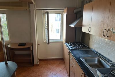 Vânzare garsonieră confort 1 - 4