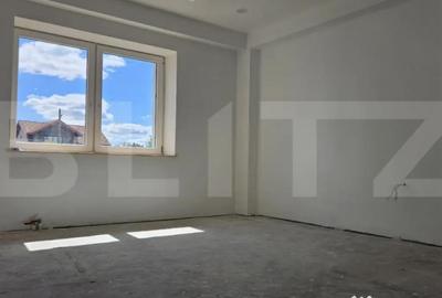 Casă cu 5 camere cu Teren 1000 Mp în Vetiș - 2