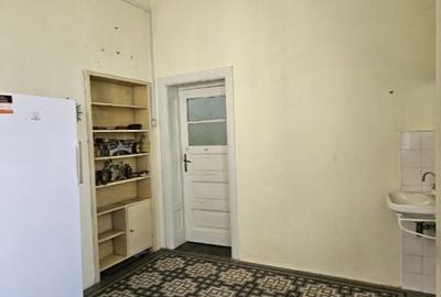 Apartament cu 3 camere în Știrbei Vodă - 12