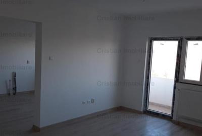 Apartament cu 3 camere decomandat în Central - 1