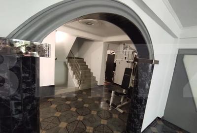 Casă cu 7 camere în Titan - 15