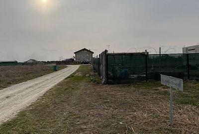 Teren de 305 mp, în Central - 5