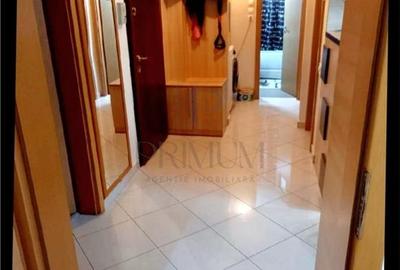 Aradului - 3 camere - decomandat - centrala proprie - ETAJ 2 - 10