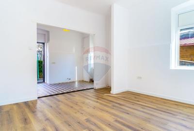 Garsonieră decomandată în Central - 2