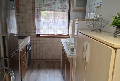 Apartament cu 3 camere decomandat în Central - 2