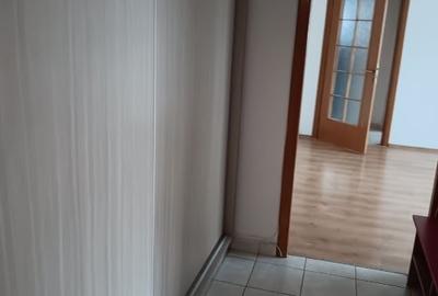 3 Camere semidecomandat Ion Mihalache sector 1 - 7