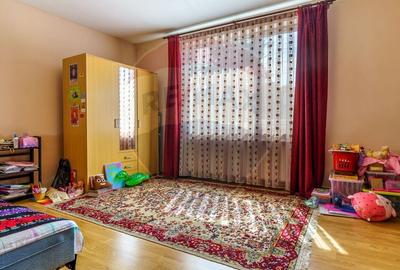 Casa / Vila de vanzare / zona Semicentral / str. Paris - 15