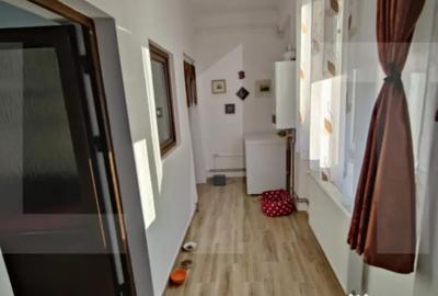 Apartament cu 3 camere decomandat în UTA - 15