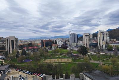 Apartament cu 4 camere/ birou - situat in Centrul Civic - 108 mp - 9