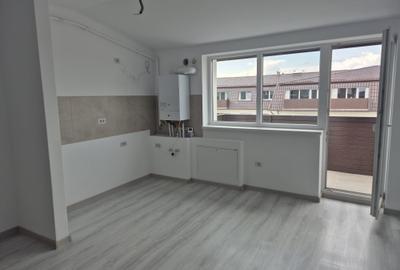 Apartament cu 2 camere în Sânpetru - 3