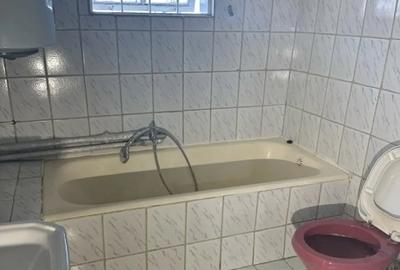 CASĂ DE VÂNZARE LA GOLEȘTI-VRANCEA /🅿️REȚ DE GARSONIERĂ - 2