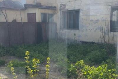 Oportunitate-Casa cu 3 camere, 110 mp, 450 mp teren, zona ul - 13