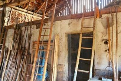 Casă cu 2 camere cu Teren 1223 Mp în Ozun - 6