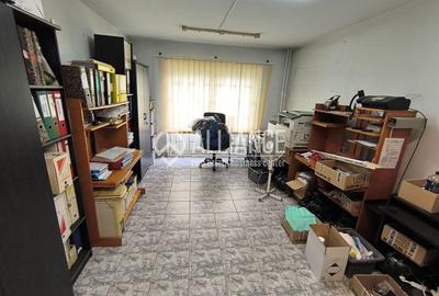 Apartament cu 3 camere decomandat în Central - 1