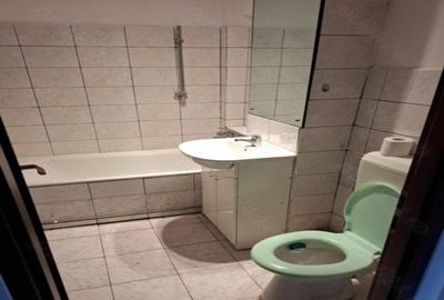 Apartament cu 2 camere, decomandat - zona Centru Civic. - 2