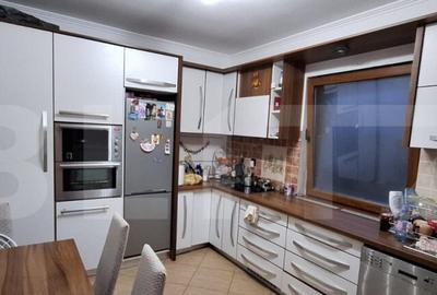 Casa cu 5 camere, 240 mp, zona-Lazuri - 12