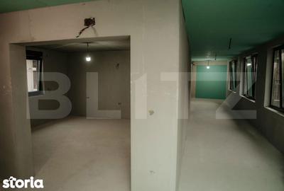 Casă cu 5 camere cu Teren 3588 Mp în Central - 15
