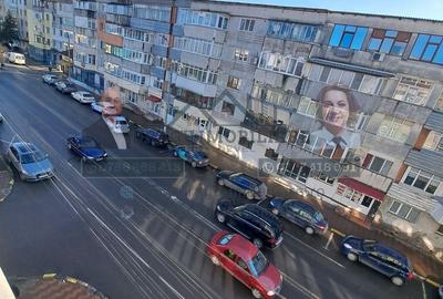 Apartament cu 3 camere decomandat în Nord-Est - 9