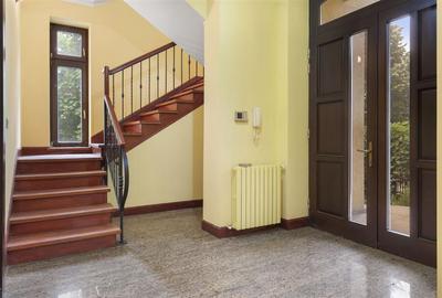 Vila Baneasa - Sisesti - Romatsa | 410 mpu | teren 652 mp | constructie 2007 - 13