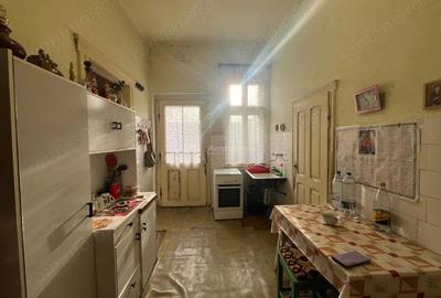 Apartament cu 3 camere nedecomandat în Central - 6