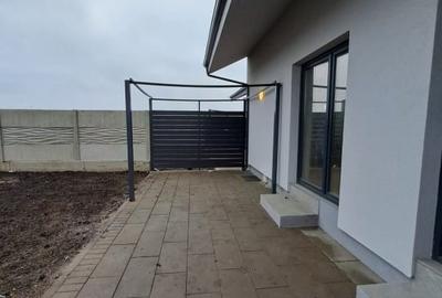 Casă individuală cu 4 camere cu Teren 250 Mp în Torontalului - 14