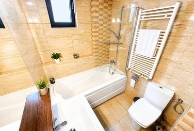 Apartament cu 2 camere decomandat în Tomis Plus