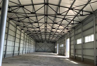 Spațiu comercial, de 1,200 mp, în Central - 2