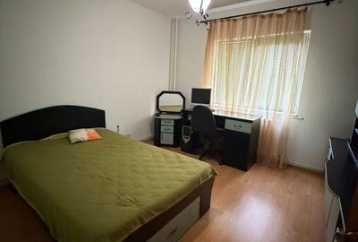 Apartament cu 3 camere decomandat în Ștefan cel Mare - 2