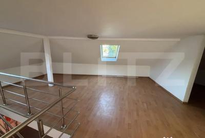 Spațiu comercial, de 330 mp, în Central - 4