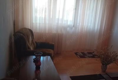 Vanzare apartament 3 camere - 1