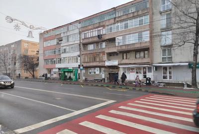 Spațiu comercial, de 46 mp, în Policlinica