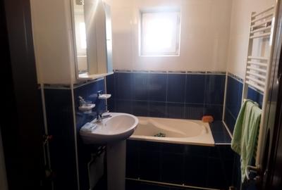Apartament cu 3 camere decomandat în Autogară - 1