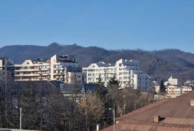 Apartament cu 2 camere decomandat în Central - 11