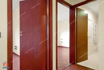 Apartament cu 3 camere decomandat în Micro 21 - 5