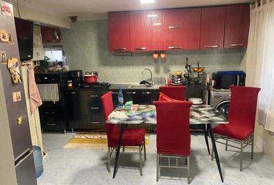 Casă cu 4 camere cu Teren 900 Mp în Central - 3