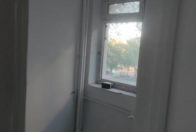 Garsonieră semidecomandată în Costin Georgian - 3