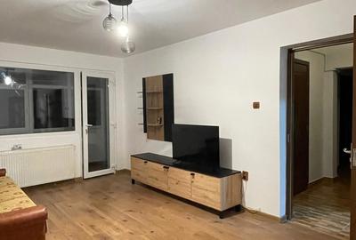 Inchiriez apartament m6 ,3 camere - 6