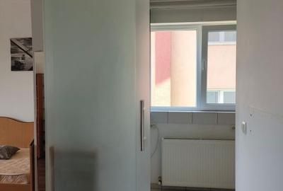 De închiriat: garsonieră - centrală proprie - Păcii - Militari - 6