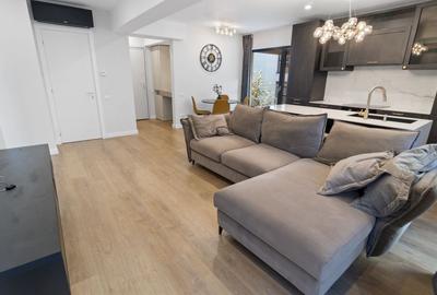 Apartament cu 4 camere decomandat în Iancu Nicolae