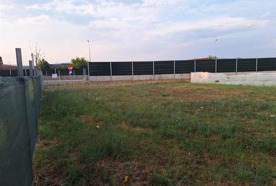 Teren Construcții intravilan de 642 mp, în Sud-Vest - 2