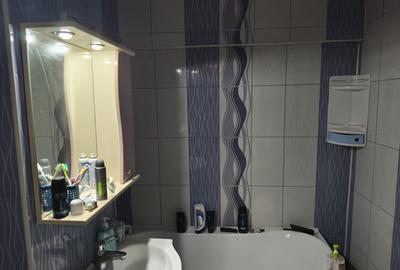 Apartament cu 3 camere decomandat în Trocadero - 2