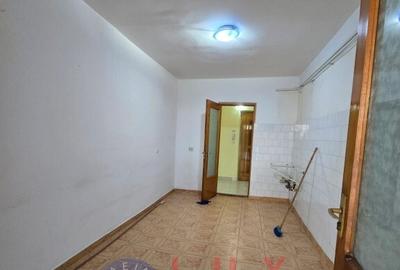 ID 8241 Spatiu DE INCHIRIAT - 2