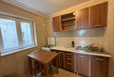 Apartament cu 3 camere decomandat, mobilat în 1 Mai - 12